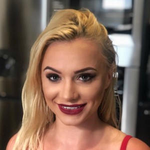 Porno ogli sikiklari ona va cums yilda mushuk