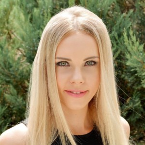 Шәуетпен жабылған киска бейнелерінің жинағы