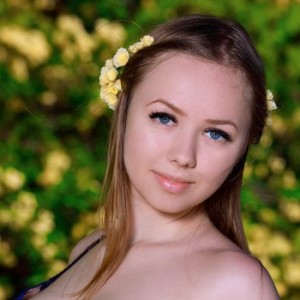 Transseksuallar qizlarni sikadi Er xotinini sikadi (uy qurilishi)