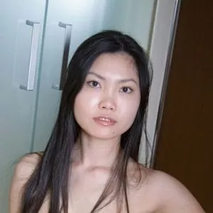 Nina Trinh