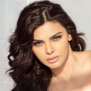 Sherlyn Chopra